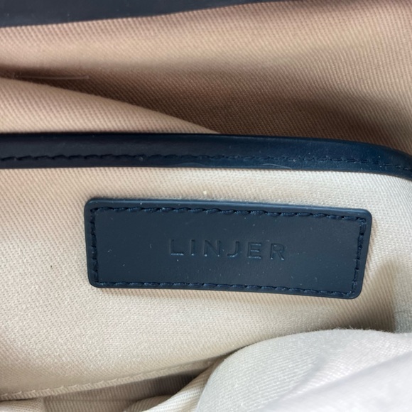 Linjer Navy Leather Crossbody Doctor Style Bag w/ Gold Hardware - Picture 7 of 11